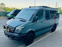 Load image into Gallery viewer, SPRINTER 144&quot; LOW ROOF STEALTH ROOF RACK
